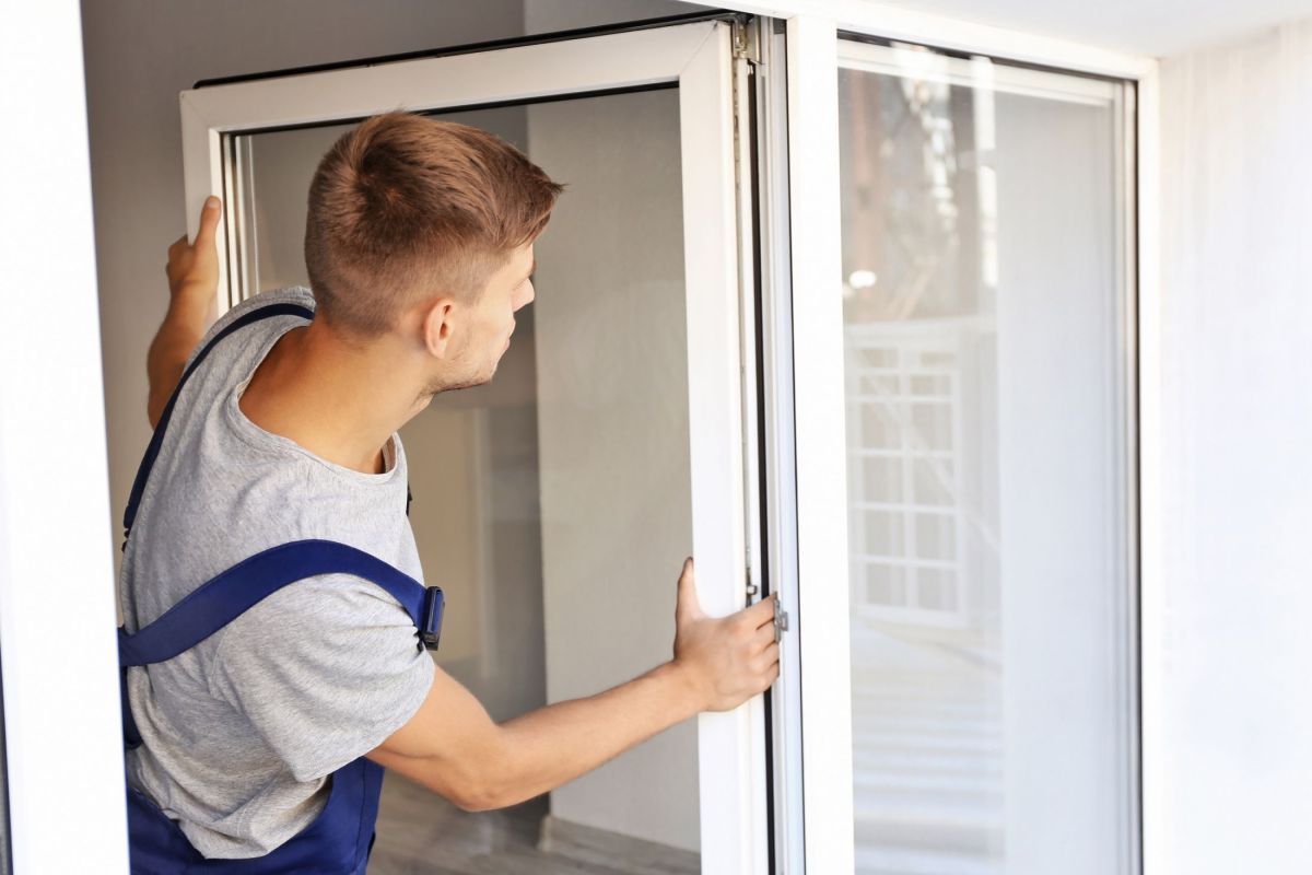 Changer la fenêtre PVC d'un appartement : combien ça coûte ?