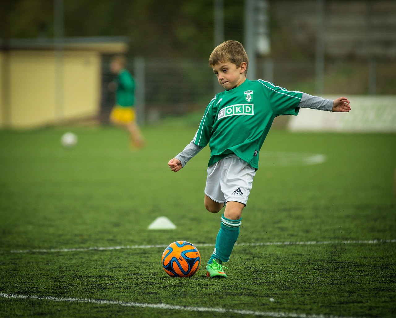 À quel âge est-il préférable de commencer le football ?
